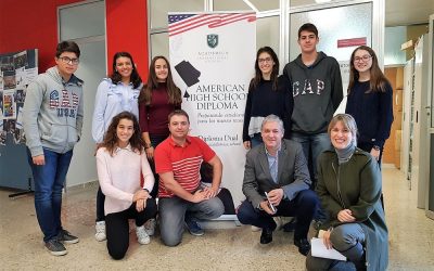 Encuentro de los alumnos del ‘Bachillerato Americano Dual’ con el coordinador del programa