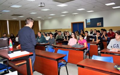 Conferencia de Análisis Geográfico a los alumnos de 2º de Bachillerato