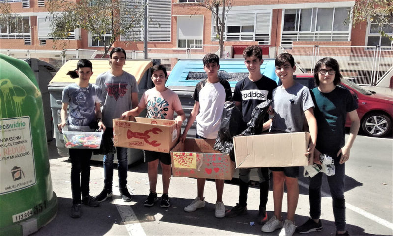 Escuela sostenible, un año luchando contra la basura