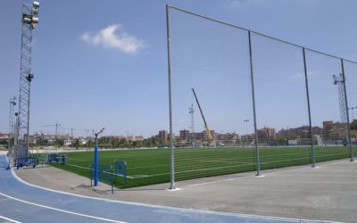 Mejoras en el campo de hierba del colegio