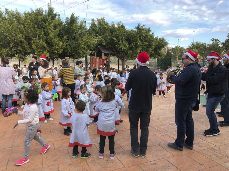 La Unión Musical Ciudad de Asís (UMCA) visita el colegio