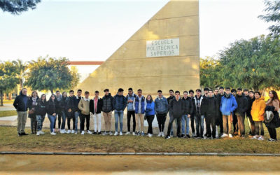 Visita de los estudiantes del Bto. técnico a las instalaciones de la Universidad Politécnica