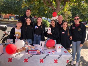 La Hoguera Don Bosco contribuye con la Cruz Roja
