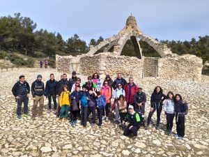 La sección de Senderismo del Club Deportivo en la Sierra de Mariola